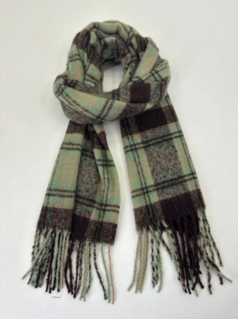 Écharpe tartan vert menthe et marron foncé avec franges