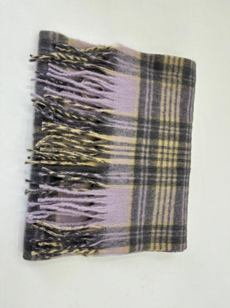Plaid tissé tartan lavande gris et beige avec franges torsadées