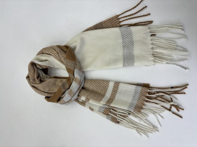 Écharpe tissée pliée carreaux camel crème et gris avec franges torsadées