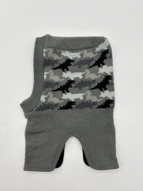 Cagoule tricot gris camouflage noir et blanc à plat