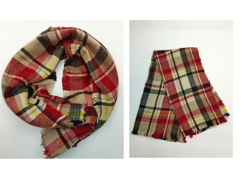 Grand foulard tissé à carreaux rouge beige jaune et noir avec franges