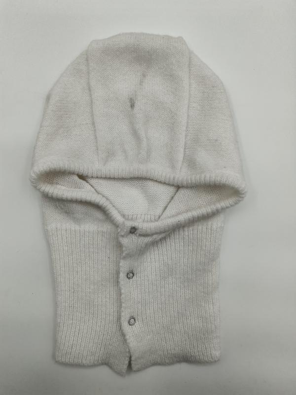 Cagoule bébé crème en tricot doux avec capuche repliable et boutons argentés