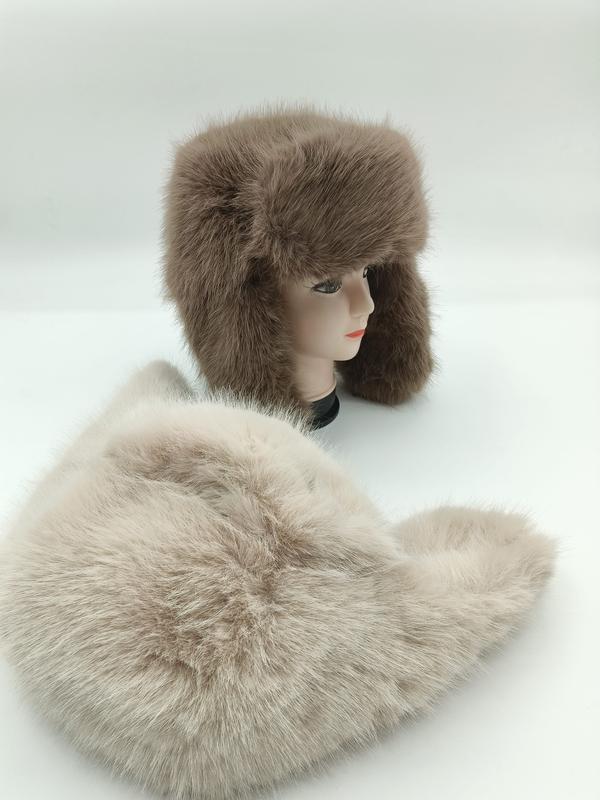 Bonnet trappeur ushanka taupe en fausse fourrure moelleuse avec cache-oreilles
