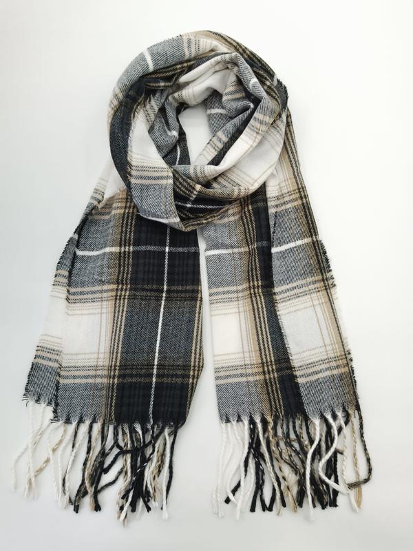 Écharpe tartan pliée en coloris noir