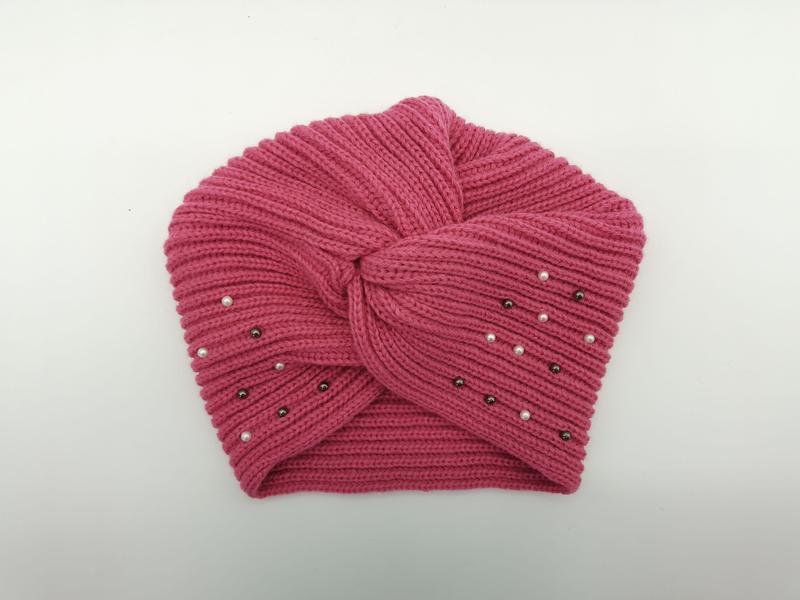 Bonnet turban rose tricoté côtelé