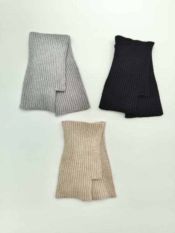 Trois paires de mitaines tricot côtelé gris