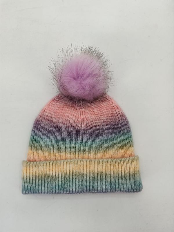 Bonnet tricoté dégradé pastel arc-en-ciel rose lavande violet bleu jaune avec pompon fausse fourrure lilas
