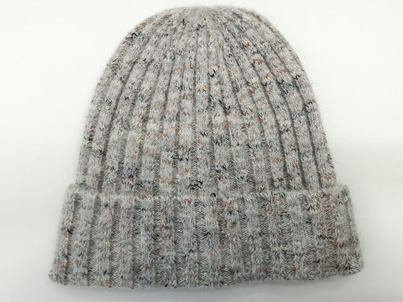 Bonnet côtelé gris marne avec fils chinés rouille et anthracite