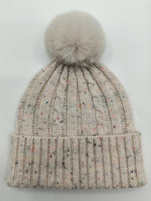 Bonnet torsadé crème chiné multicolore avec grand pompon fausse fourrure moelleux