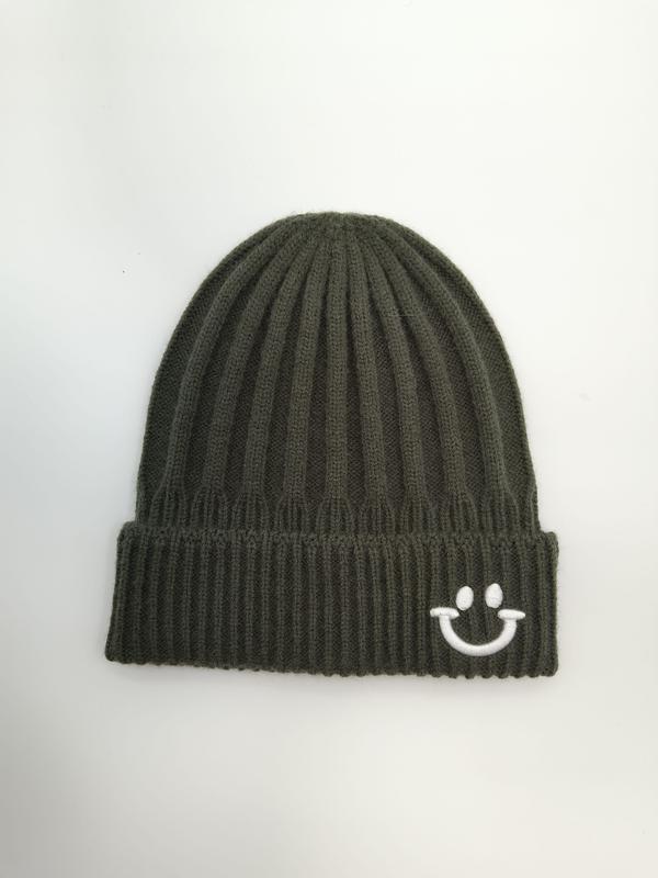 Bonnet côtelé vert olive plié avec broderie smiley blanc sur le revers