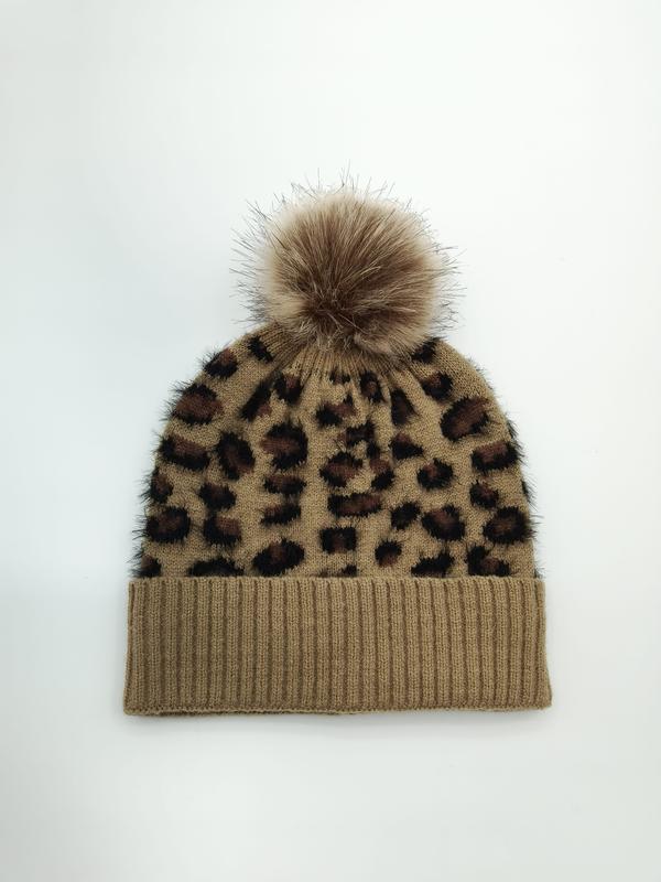 Bonnet tricoté imprimé léopard camel et marron avec pompon moelleux en fausse fourrure