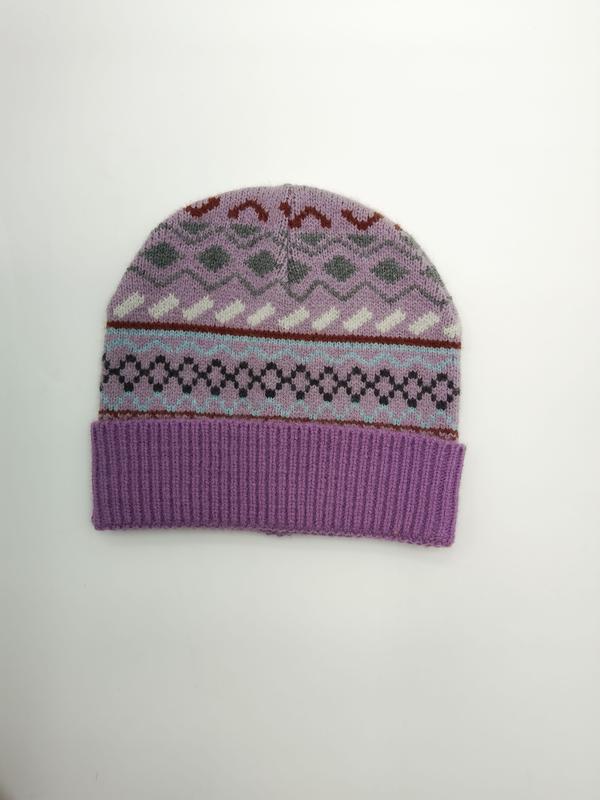 Bonnet tricoté lilas à motifs géométriques multicolores sarcelle bordeaux gris