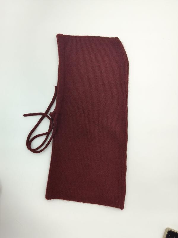 Snood bordeaux côtelé avec fermeture lacet - accessoire chaud automne hiver city look
