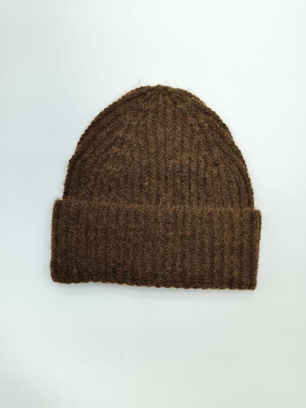 Bonnet chunky marron revers côtelé en alpaga laine fond blanc - accessoire hiver doux naturel