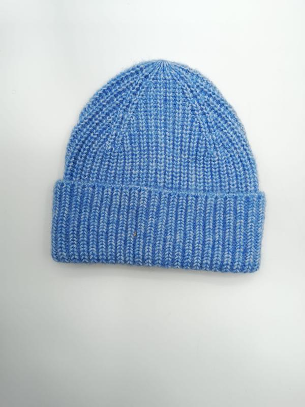 Bonnet bleu ciel marl en grosse maille côtelée avec large revers