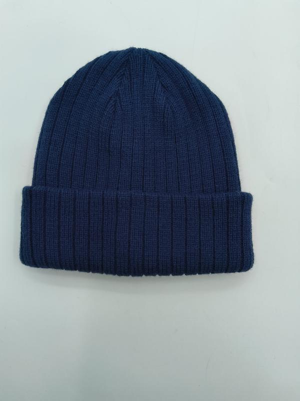 Bonnet tricoté côtelé bleu marine avec revers replié